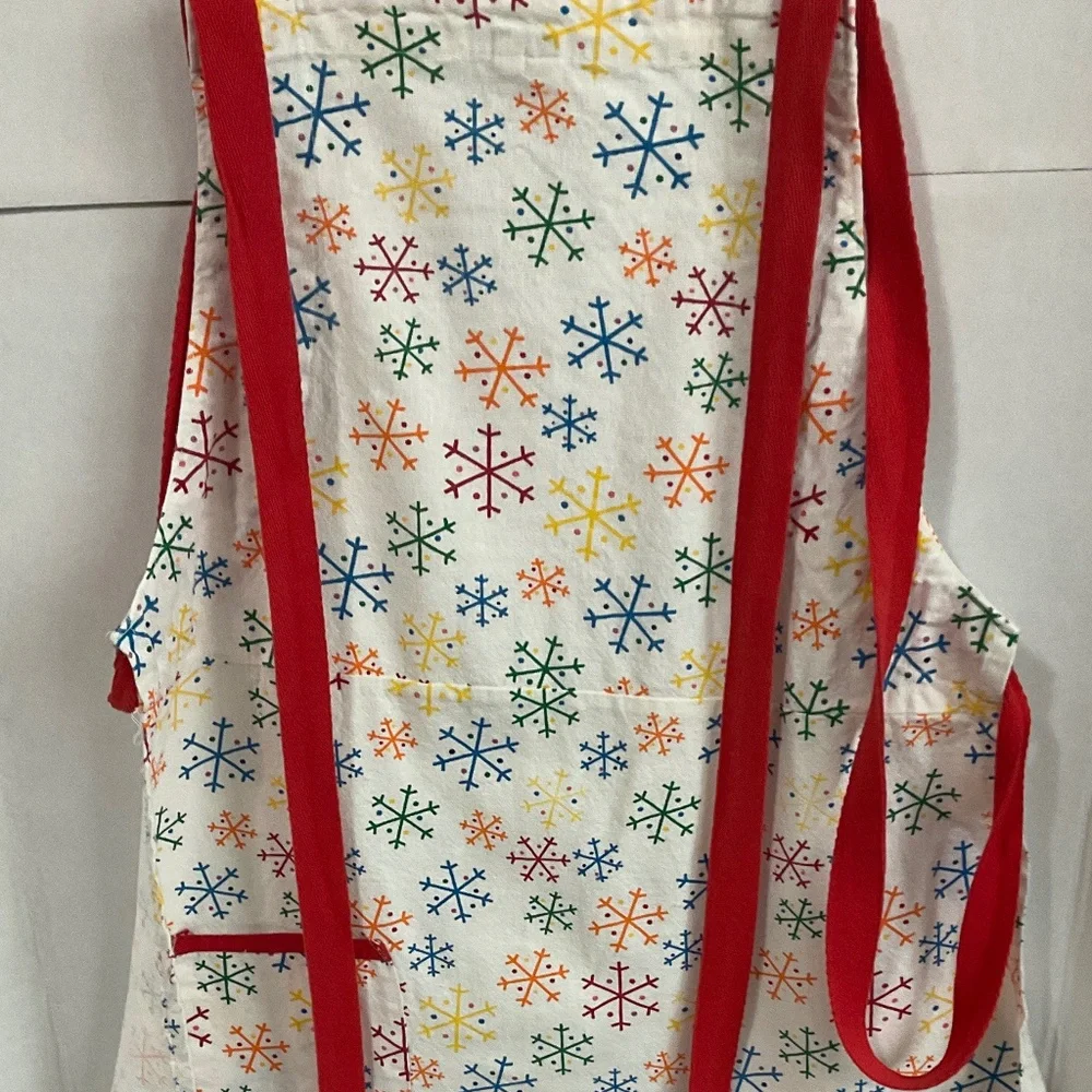 Snowflake Apron – Adjustable Red Ties Unisex